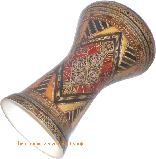 orientalische trommel beim damaszener